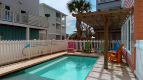 VW46 4BR, Beautiful Home, Private Heated Pool, Stunning Roof-top Views of Gulf